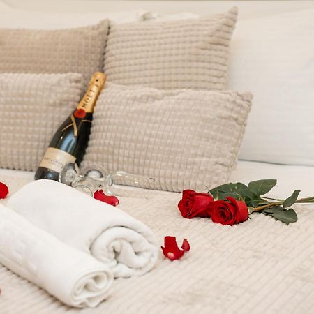 Sinfonia Lux Apartment เบลเกรด ภายนอก รูปภาพ