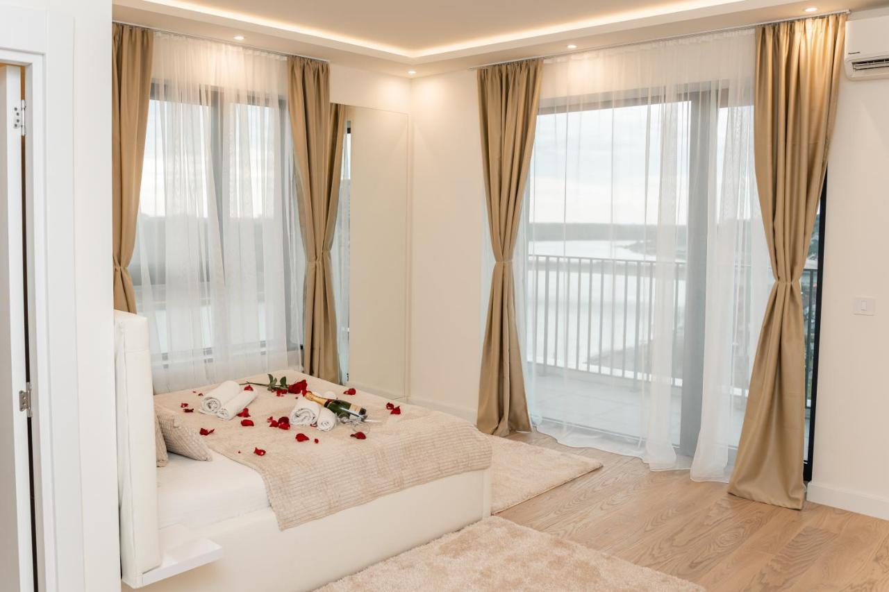 Sinfonia Lux Apartment เบลเกรด ภายนอก รูปภาพ