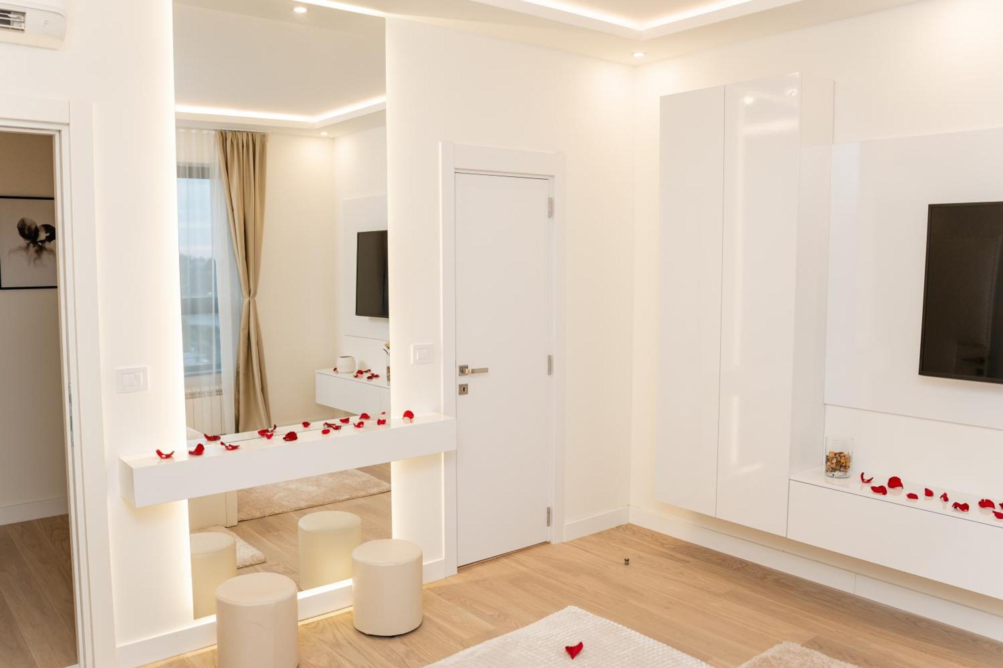 Sinfonia Lux Apartment เบลเกรด ภายนอก รูปภาพ