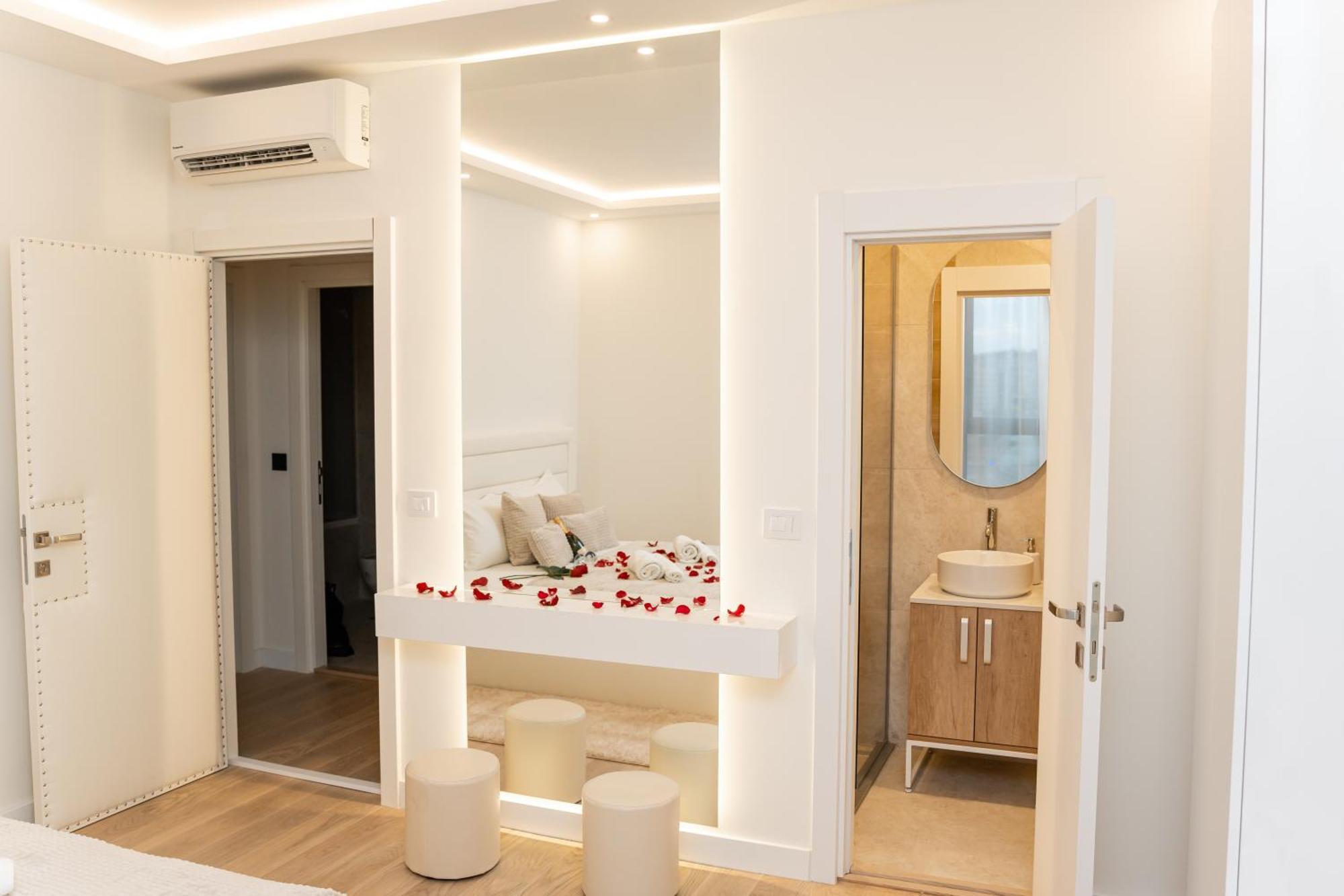Sinfonia Lux Apartment เบลเกรด ภายนอก รูปภาพ